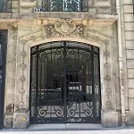 Grand Studio Champs Elysees